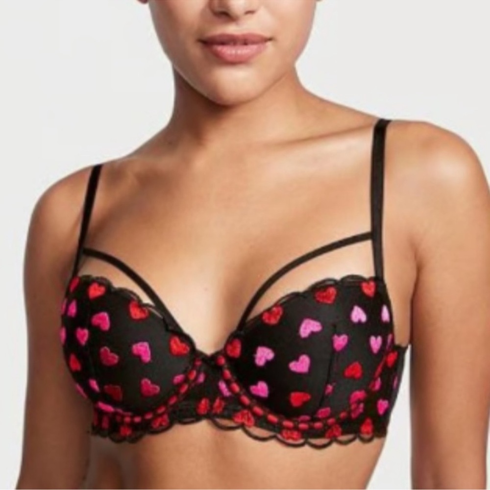 💗❤️Victoria's Secret Dream Angels Lightly Lined Demi Heart Bra black, Red, Pink